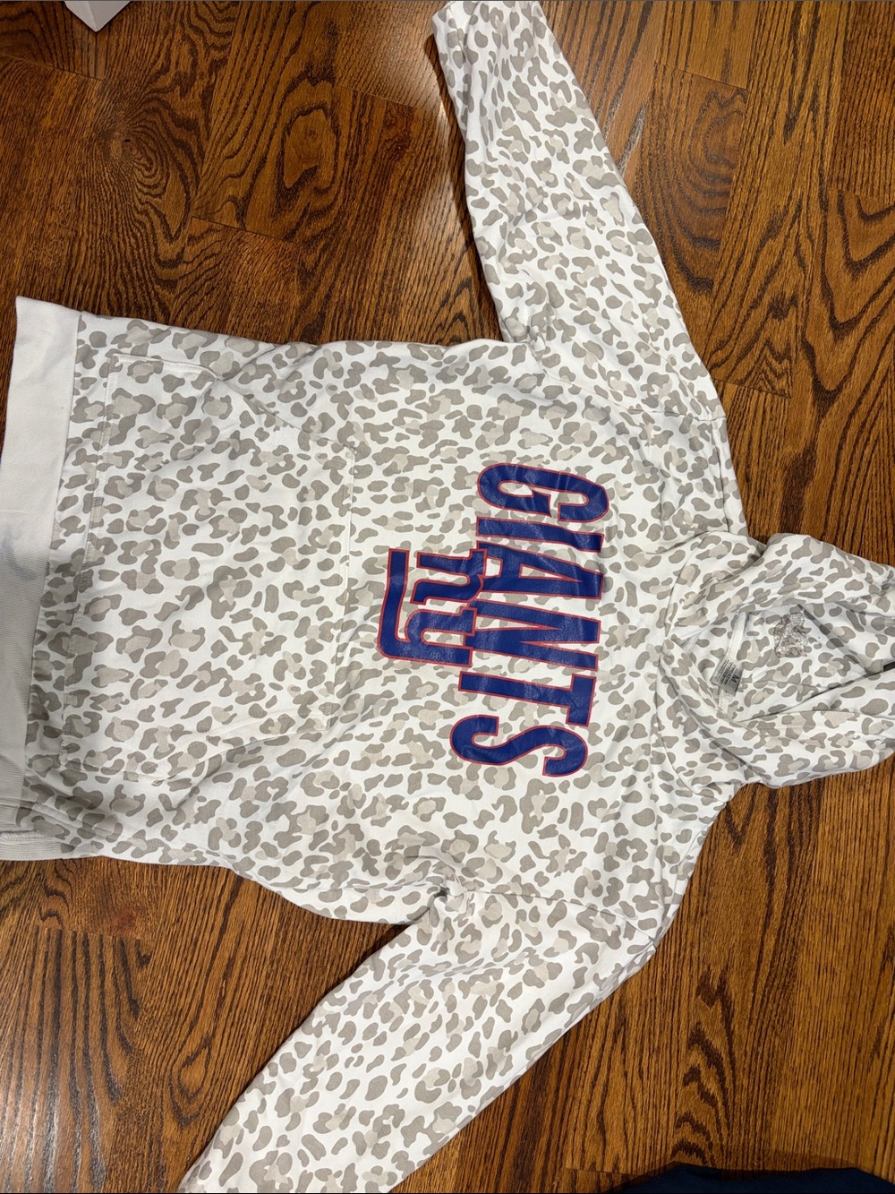 Gameday Couture NY Giants Women’s Pullover in White Leopard Print